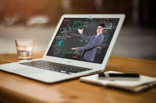 在線直播授課平臺(tái)系統(tǒng)是如何高速發(fā)展的