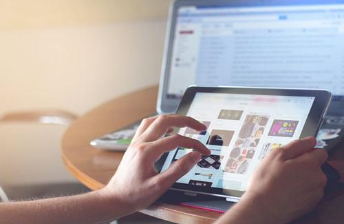 直播課堂系統(tǒng)怎么搭建 找直播課堂系統(tǒng)供應(yīng)商靠譜嗎